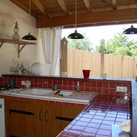 Affittacamere Avec Terrasse ,piscine, Jacuzzi Et Petit Déjeuner Saint-Magne-de-Castillon