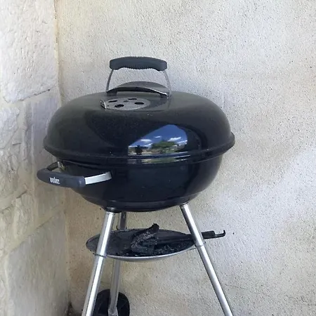 Avec Terrasse ,piscine, Jacuzzi Et Petit Déjeuner Saint-Magne-de-Castillon